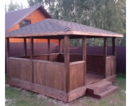 Беседка для дачи "Бригада" в городской округ Ступино с четырехскатной крышей